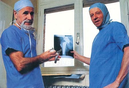 Gilles Bousquet, chirurgien et technicien