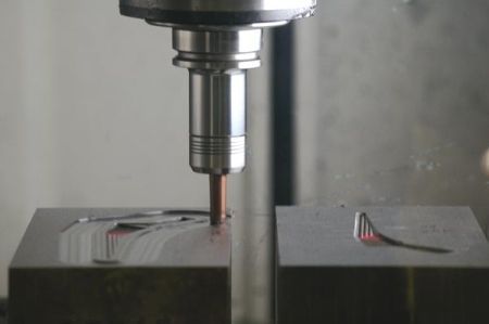 Comment nous fabriquons une prothèse de hanche