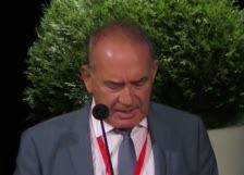 L'arthroplastie de hanche douloureuse : relargage ionique