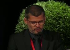 Débridement, antibiothérapie, irrigation et maintien de prothèse (DAIR)