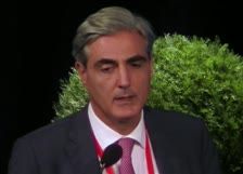 Reconstruction acétabulaire (greffes, renforts) et cotyle Double Mobilité cimentée