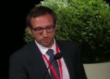 Comment je fixe un volet fémoral ?